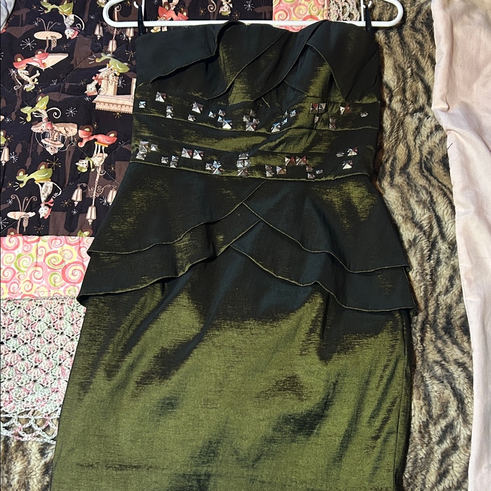 Jessica McClintock Strapless Dress in Shimmering Green